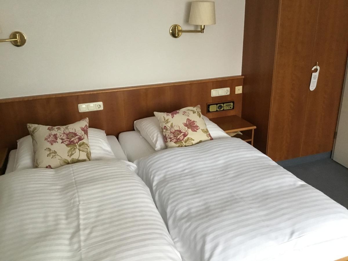 Hotel Lindenhof Hainburg Zewnętrze zdjęcie